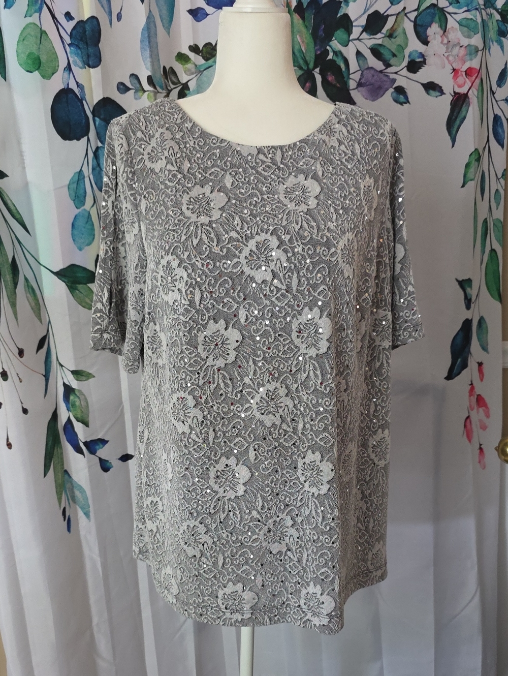 Embellished Silver Floral Lace Open Sleeve Blouse